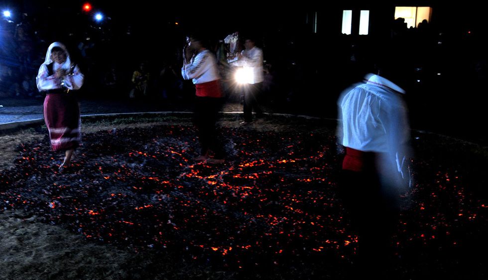 Los festivales búlgaros. El Festival de danzas nestinari. Fuente: Wikipedia